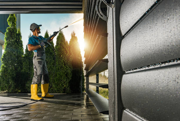 Best Building Exterior Washing  in Geneva, FL